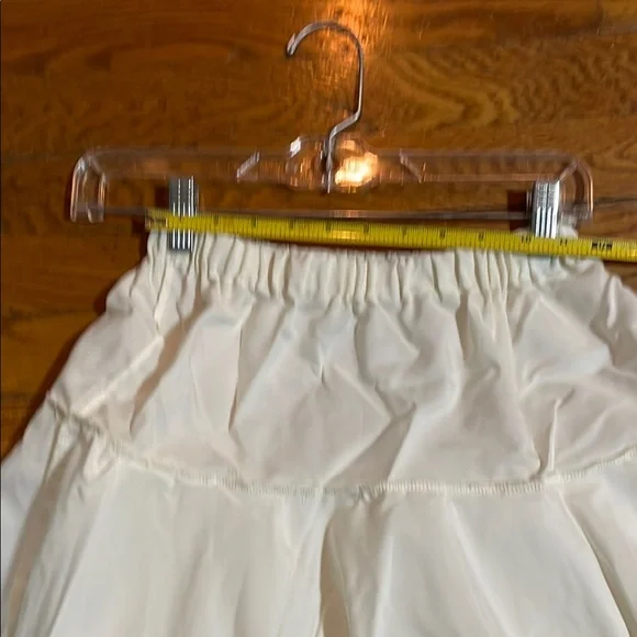 Elegant White UnderSkirt (Crinoline) Slip - Picture 2 of 5